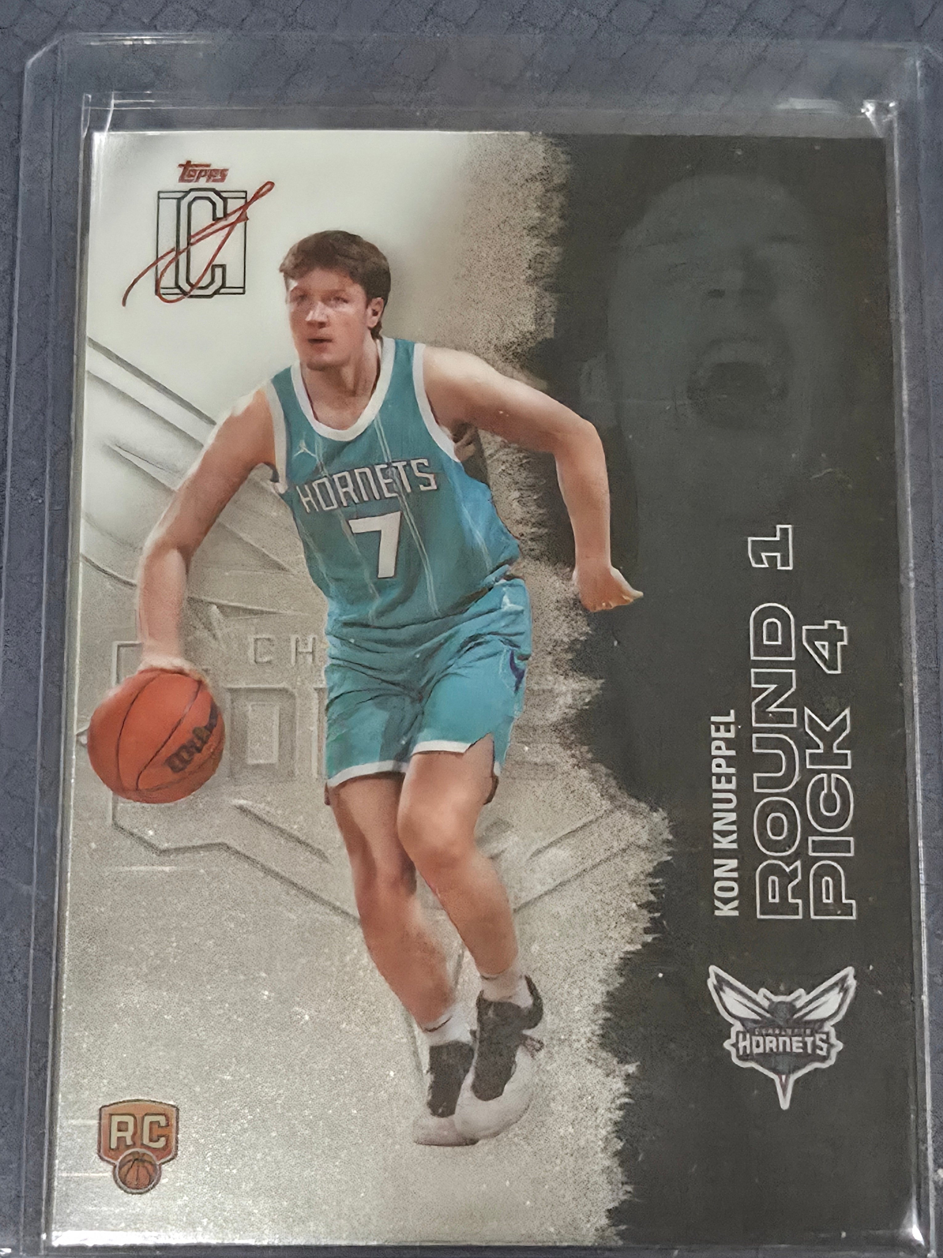 Kon Knueppel #103 2025/26 Topps Signature Class Chrome RC